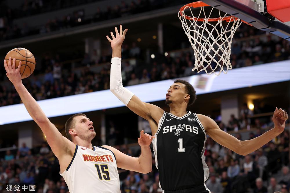 一新型足球 一新型足球