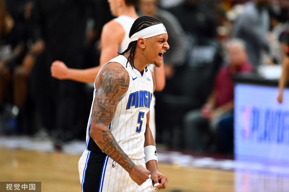 镇定表现和 镇定表现和